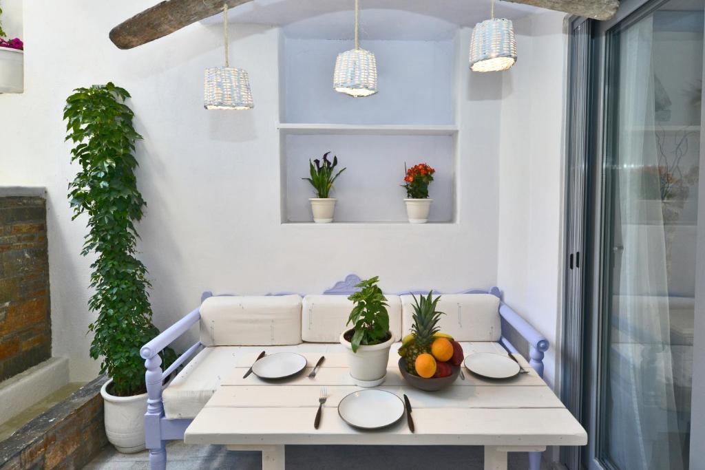 Santa Katerina Apartments & Studios Naxos City Εξωτερικό φωτογραφία